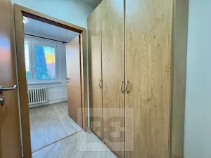 Pronájem bytu 2+kk, Zlín, U Trojáku, 36 m2