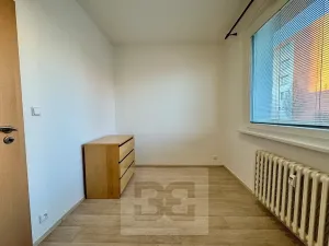 Pronájem bytu 2+kk, Zlín, U Trojáku, 36 m2