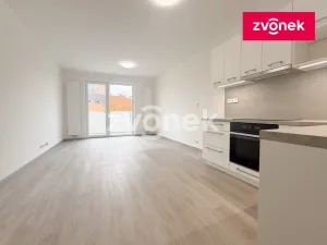 Pronájem bytu 1+kk, Zlín, Nad Stráněmi, 37 m2