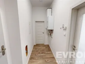 Pronájem bytu 2+kk, Žirovnice, Havlíčkovo náměstí, 39 m2