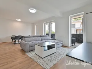 Pronájem bytu 2+kk, Slavkov u Brna, Slovanská, 63 m2
