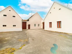 Prodej zemědělské usedlosti, Babice, 616 m2