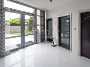 Prodej rodinného domu, Neratovice, Seifertova, 274 m2