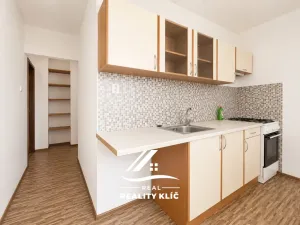 Pronájem bytu 1+1, Ostrava, Krasnoarmejců, 37 m2