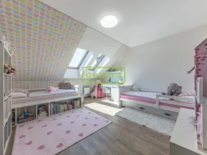 Prodej bytu 4+kk, Jiřice, 92 m2