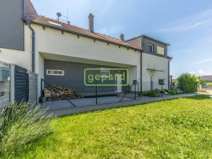 Prodej bytu 4+kk, Jiřice, 99 m2