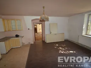 Prodej rodinného domu, Dolní Hbity - Jelence, 780 m2