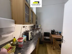 Pronájem skladu, Praha - Chodov, Zdiměřická, 1050 m2