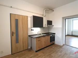 Pronájem bytu 2+1, Děčín - Děčín I-Děčín, Stavební, 58 m2
