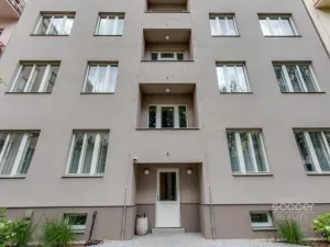 Pronájem bytu 1+kk, Praha - Vinohrady, Vinohradská, 36 m2