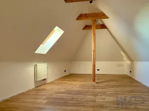 Prodej bytu 2+kk, Třebíč, Na Úbočí, 85 m2