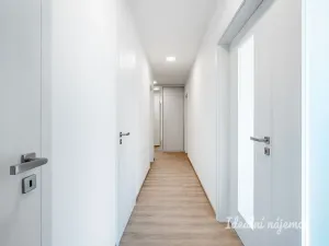 Pronájem bytu 3+kk, Praha - Háje, Sochorcova, 77 m2