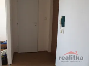 Pronájem bytu 1+1, Opava - Kylešovice, 17. listopadu, 35 m2