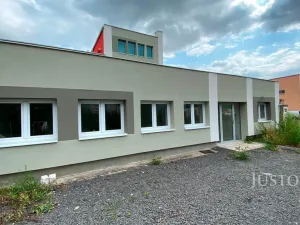 Pronájem kanceláře, Teplice, Pražská, 73 m2