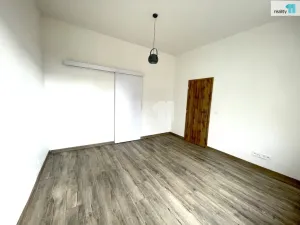 Prodej bytu 3+kk, Karlovy Vary - Rybáře, Sokolovská, 75 m2