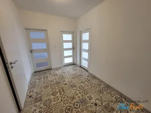 Prodej bytu 3+1, Rosice, Kaštanová, 78 m2