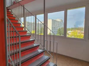 Prodej bytu 2+kk, Praha - Lhotka, Novodvorská, 41 m2
