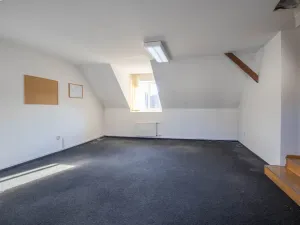 Prodej kanceláře, Chrudim - Chrudim IV, Lupáčova, 612 m2
