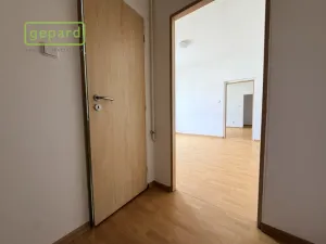 Pronájem bytu 2+1, Sokolov, Křížová, 47 m2
