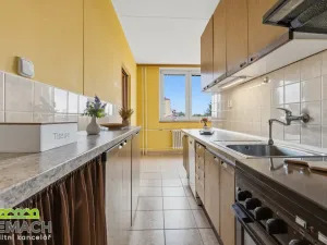 Prodej bytu 3+1, Uherské Hradiště, náměstí Republiky, 74 m2