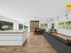 Prodej rodinného domu, Rožnov pod Radhoštěm, V Mokrém, 250 m2