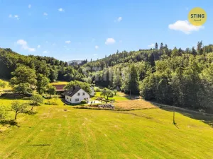 Prodej rodinného domu, Rožnov pod Radhoštěm, V Mokrém, 250 m2