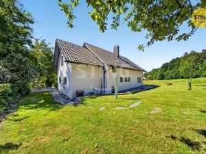 Prodej rodinného domu, Rožnov pod Radhoštěm, V Mokrém, 250 m2