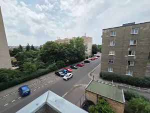 Pronájem bytu 2+kk, Praha - Vinohrady, Nad olšinami, 47 m2