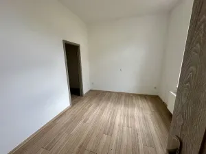 Pronájem bytu 2+kk, Semily, Komenského náměstí, 48 m2