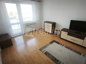 Pronájem bytu 2+1, Náměšť nad Oslavou, Jiráskova, 55 m2