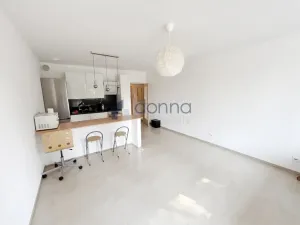 Pronájem bytu 1+kk, Praha, U Hostavického potoka, 36 m2