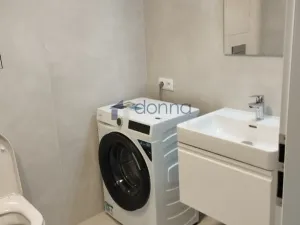 Pronájem bytu 1+kk, Praha, Bukačova, 36 m2