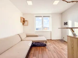 Pronájem bytu 2+kk, Znojmo, Jugoslávská, 40 m2