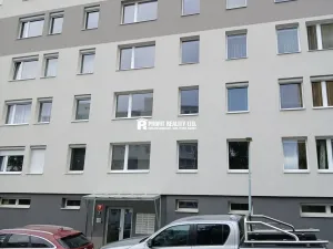 Prodej bytu 1+kk, Praha - Háje, Matúškova, 32 m2