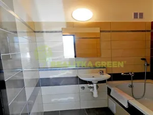 Prodej bytu 2+1, Veselí nad Lužnicí, Ak. Bydžovského, 60 m2