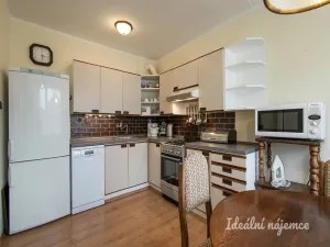 Pronájem bytu 3+1, Praha - Kobylisy, Taussigova, 60 m2