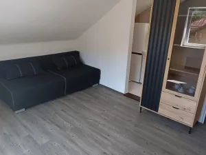 Pronájem bytu 1+kk, Benešov nad Ploučnicí, Nádražní, 18 m2