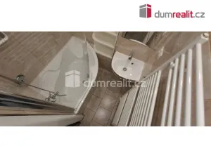 Pronájem bytu 2+kk, Praha - Břevnov, Pod Královkou, 50 m2