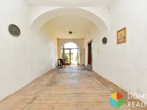 Prodej ubytování, Benátky nad Jizerou - Benátky nad Jizerou I, Husovo náměstí, 280 m2