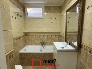 Prodej bytu 3+1, Olomouc, Nešporova, 68 m2