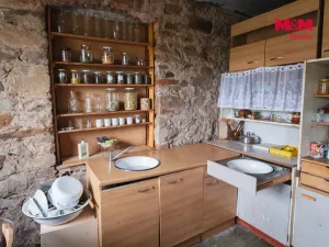 Prodej chalupy, Okounov, 200 m2