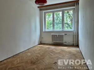 Pronájem bytu 3+1, Praha - Michle, Adamovská, 71 m2