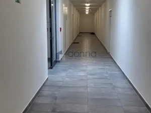 Pronájem bytu 2+kk, Praha, Oty Bubeníčka, 47 m2