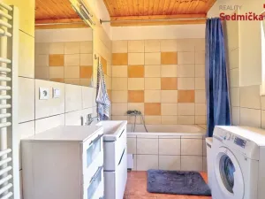 Prodej rodinného domu, Libice nad Doubravou, Kouzelná, 127 m2