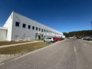 Pronájem skladu, Lozorno, Slovensko, 800 m2