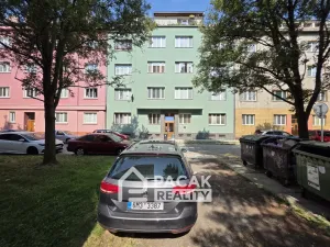 Pronájem bytu 1+kk, Olomouc, Dukelská, 24 m2