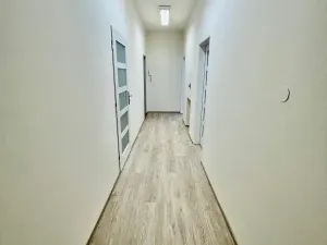Pronájem kanceláře, Praha, 75 m2