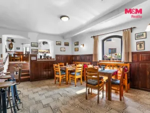 Prodej ubytování, Lomnice nad Popelkou, Poděbradova, 600 m2