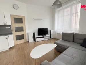 Pronájem bytu 2+kk, Rakovník - Rakovník II, Ottova, 35 m2
