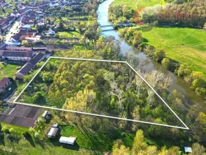 Prodej komerčního pozemku, Bulhary, 12736 m2